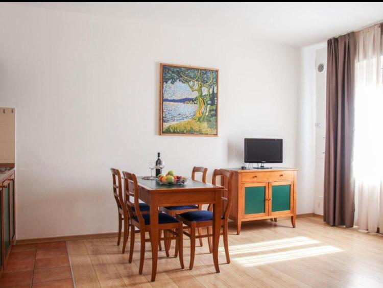 Rta Doria Aparthotel Гарда Екстериор снимка
